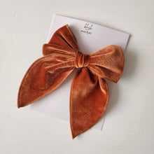 Load image into Gallery viewer, Halloween- Velvet Bow
