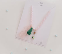 Load image into Gallery viewer, Leprechaun Trap Necklace
